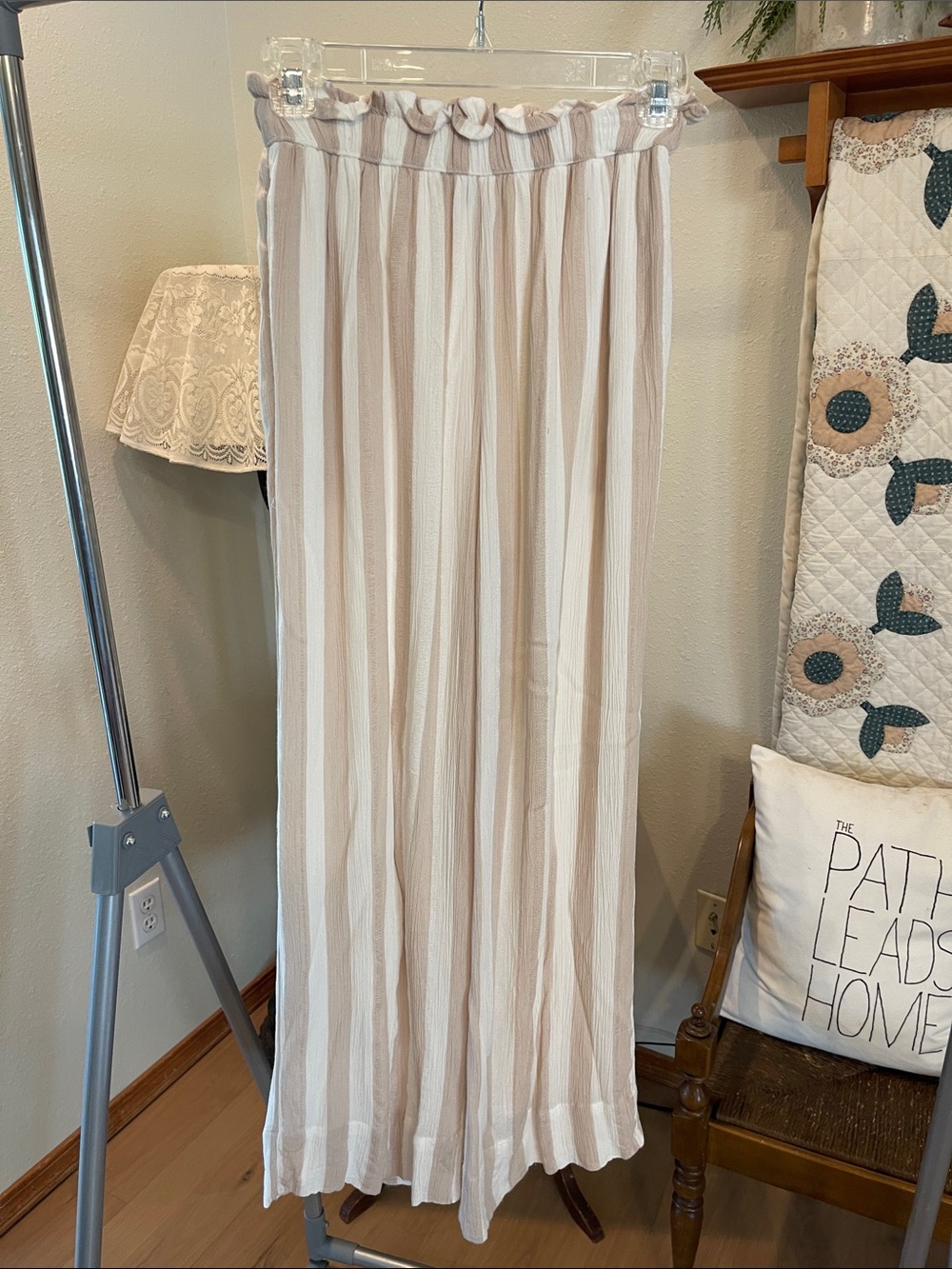 Women’s AE Cream & Beige Striped Wide-Leg Pants